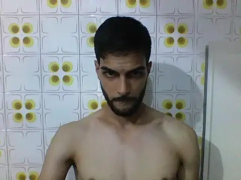 Gabrielteixeira120 online show from April 2026 08:43:01 PM