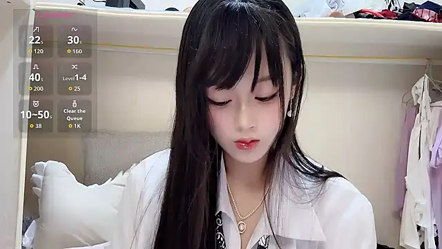 yueyue2003 online show from June 2026 12:27:01 PM