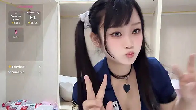 yueyue2003 online show from April 2026 12:34:01 PM