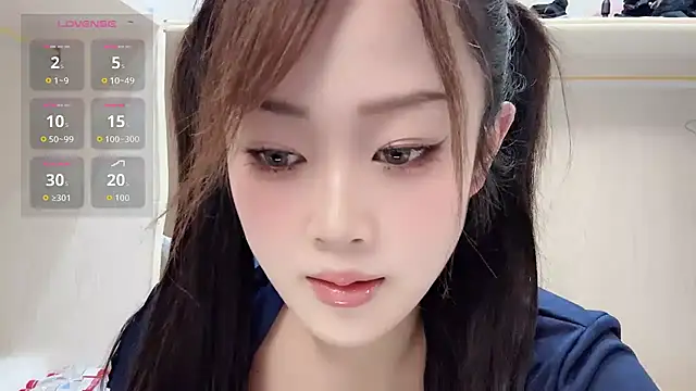 yueyue2003 online show from March 2026 12:28:02 PM