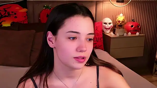 Alice Deleon online show from October 2025 11:10:02 AM