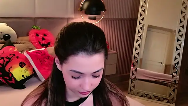Alice Deleon online show from October 2025 11:09:01 AM