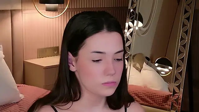 Snapshot of Alice_Deleon chatting on February 2026 12:03:02 PM Alice Deleon online show from February 2026 12:03:02 PM