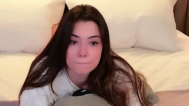 Alice Deleon online show from November 2025 11:31:02 AM