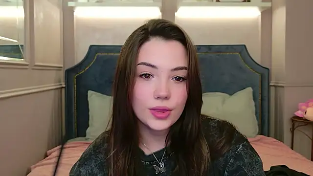 Alice Deleon online show from April 2026 11:05:02 AM