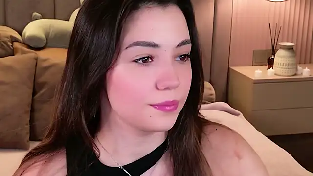 Alice Deleon online show from November 2025 11:02:01 AM