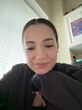 Snapshot of Alice_Deleon chatting on March 2026 11:39:02 AM Alice Deleon online show from March 2026 11:39:02 AM