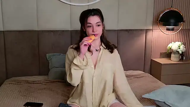 Alice Deleon online show from February 2025 03:48:01 AM