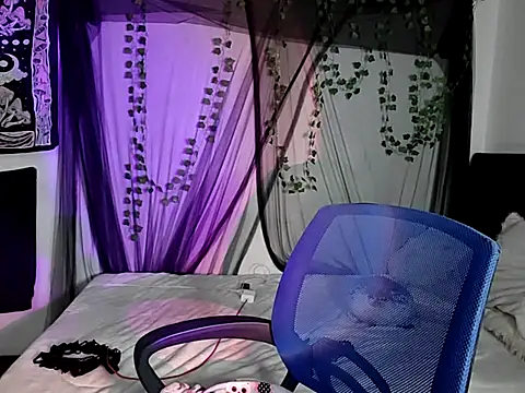 blue katt online show from September 2025 11:36:02 PM