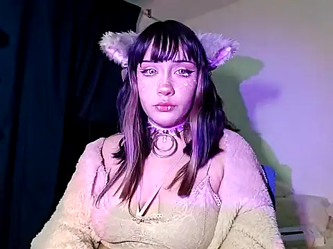 blue katt online show from March 2025 07:44:01 AM