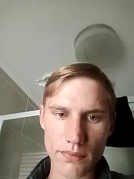 Snapshot of Ruanie chatting on March 2026 11:50:01 AM Ruanie online show from March 2026 11:50:01 AM