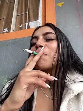 Emily sharlot online show from October 2025 09:04:02 PM