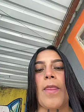 Emily sharlot online show from May 2026 06:06:02 PM