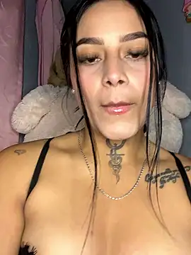 Snapshot of Emily_sharlot chatting on January 2026 10:08:01 AM Emily sharlot online show from January 2026 10:08:01 AM