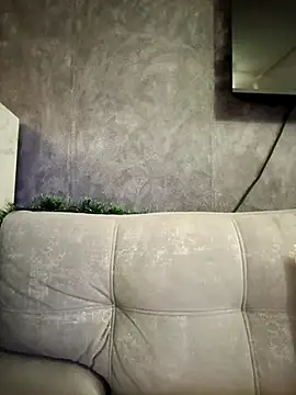 EmmaSulivan online show from December 2025 07:03:01 AM