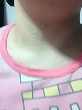 EmmaSulivan online show from May 2026 10:25:01 AM