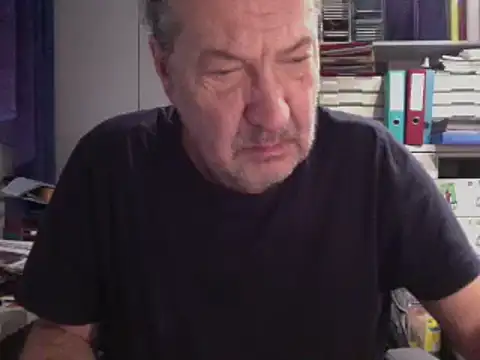 HMStraps01 online show from January 2025 07:28:01 AM