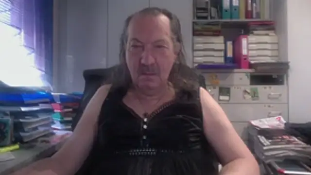 HMStraps01 online show from February 2026 07:08:02 AM