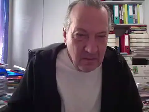 HMStraps01 online show from November 2025 08:14:02 AM