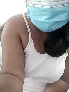 SLbeaty online show from February 2026 03:49:02 AM