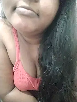 Snapshot of SLbeaty chatting on September 2025 02:36:01 AM SLbeaty online show from September 2025 02:36:01 AM