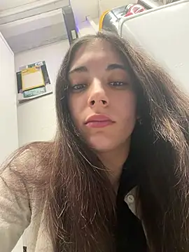 Snapshot of sexymelli18 chatting on June 2026 11:33:01 AM sexymelli18 online show from June 2026 11:33:01 AM