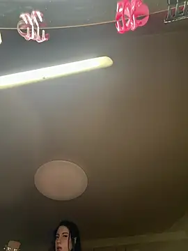 Snapshot of sexymelli18 chatting on April 2026 05:52:02 PM sexymelli18 online show from April 2026 05:52:02 PM