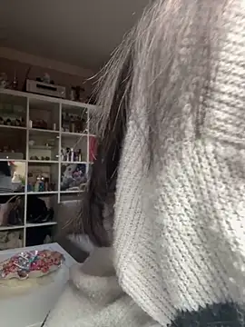 Snapshot of sexymelli18 chatting on March 2026 04:53:01 PM sexymelli18 online show from March 2026 04:53:01 PM