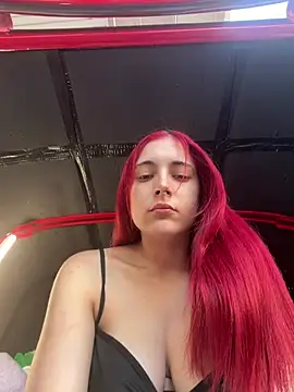 Snapshot of sexymelli18 chatting on July 2026 11:21:01 AM sexymelli18 online show from July 2026 11:21:01 AM