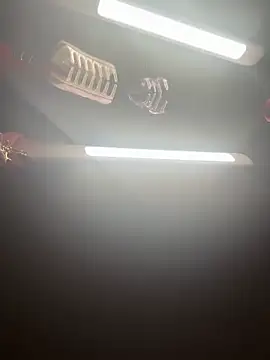 Snapshot of sexymelli18 chatting on April 2026 04:37:01 PM sexymelli18 online show from April 2026 04:37:01 PM