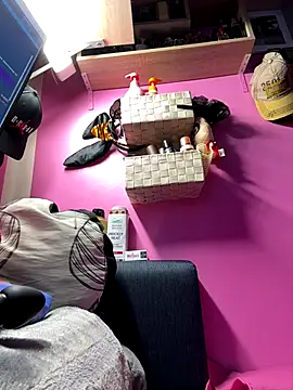 sexymelli18 online show from December 2025 06:34:02 PM