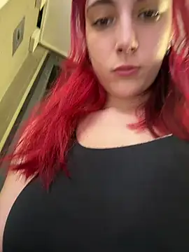 Snapshot of sexymelli18 chatting on June 2026 01:38:02 PM sexymelli18 online show from June 2026 01:38:02 PM