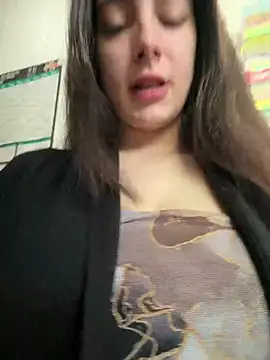 Snapshot of sexymelli18 chatting on May 2026 08:19:01 AM sexymelli18 online show from May 2026 08:19:01 AM