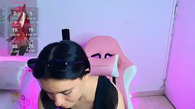 Peach Rose  online show from March 2026 11:51:02 PM