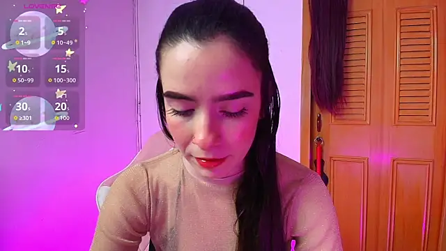 Peach Rose  online show from February 2026 08:43:01 PM