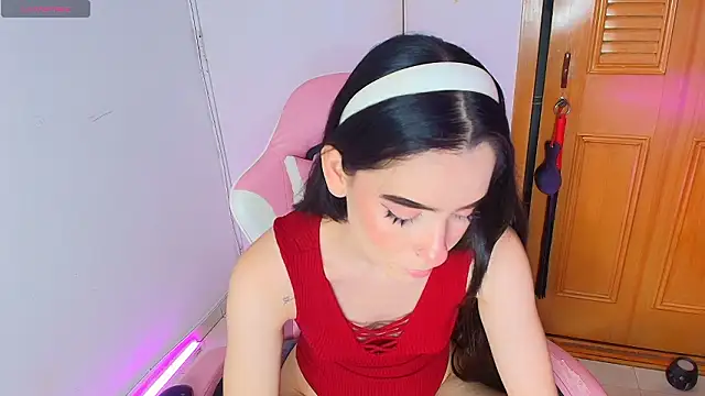 Peach Rose  online show from March 2026 10:04:01 PM