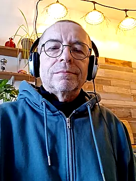 Snapshot of Xavspank2 chatting on February 2026 10:58:02 AM Xavspank2 online show from February 2026 10:58:02 AM