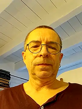 Snapshot of Xavspank2 chatting on February 2026 08:47:02 AM Xavspank2 online show from February 2026 08:47:02 AM