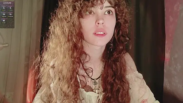 Snapshot of Dizer_clopy chatting on November 2025 08:53:01 PM Dizer clopy online show from November 2025 08:53:01 PM