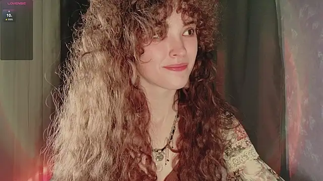 Snapshot of Dizer_clopy chatting on December 2025 08:50:01 PM Dizer clopy online show from December 2025 08:50:01 PM