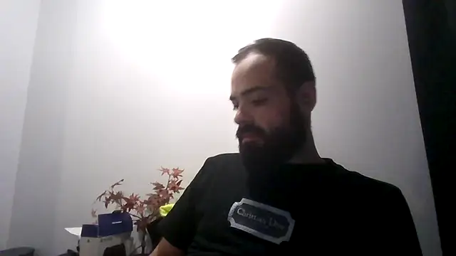 guccititi online show from November 2025 10:47:02 PM