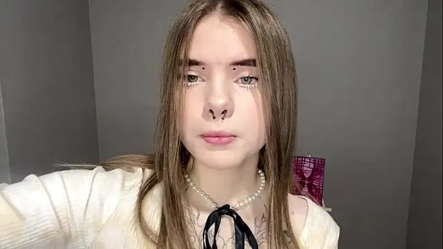 CarolinePepper online show from March 2025 04:33:02 PM