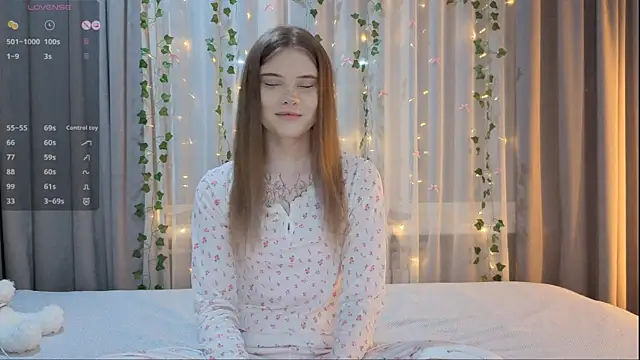 CarolinePepper online show from February 2026 02:14:01 PM