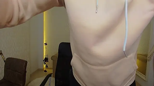 MaxKaiden online show from November 2025 05:33:01 AM