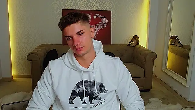 MaxKaiden online show from September 2025 04:25:01 AM