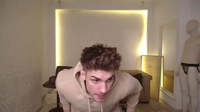 MaxKaiden online show from February 2025 05:51:01 AM