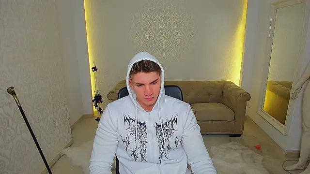 MaxKaiden online show from November 2025 05:44:01 AM