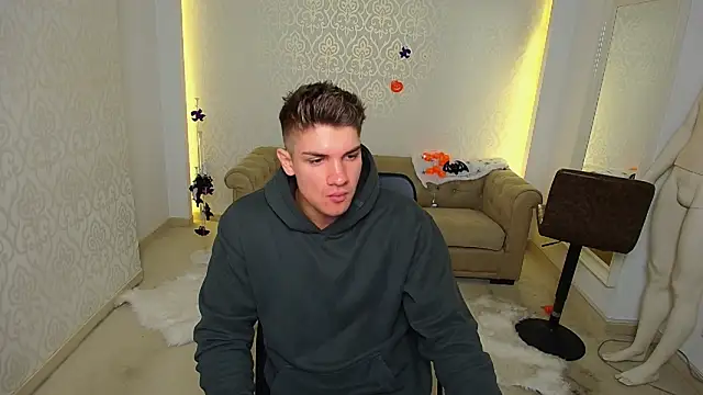 MaxKaiden online show from October 2025 05:39:02 AM