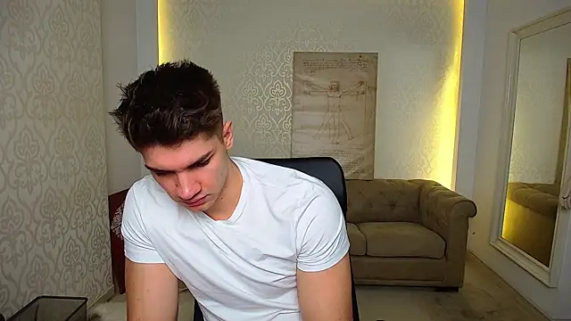 MaxKaiden online show from October 2025 04:47:02 AM