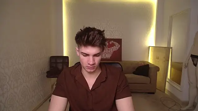 MaxKaiden online show from February 2025 05:37:01 AM